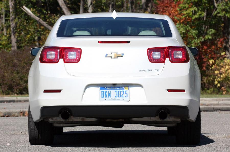  Chevrolet Malibu 2014 года  (фото 39 из 50)